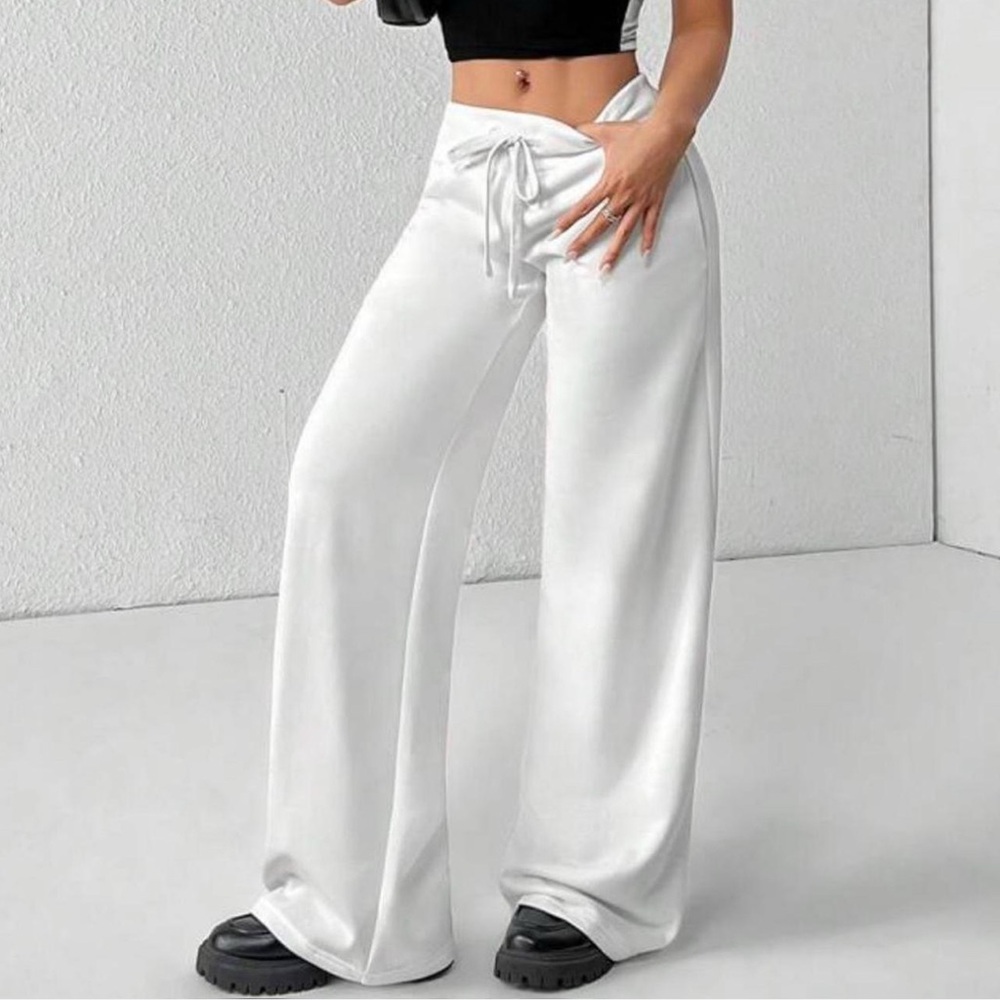 SHEIN White Wide-Leg Women's Pants